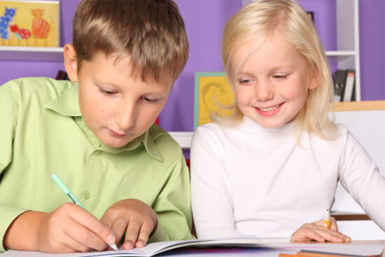 Talleres infantiles en Navidad: Aprender jugando